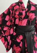 Czarno-różowe kimono Mika w kwiaty S/M